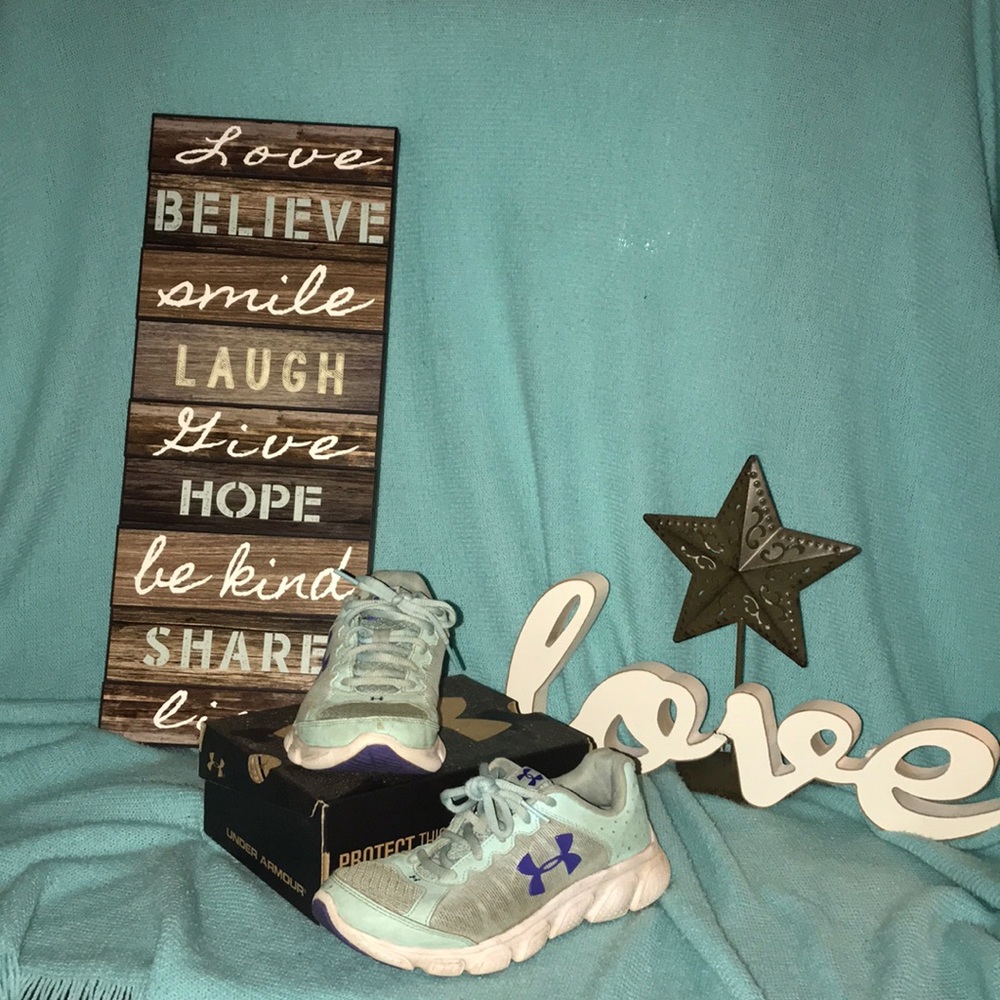 Under Armour girls running shoes